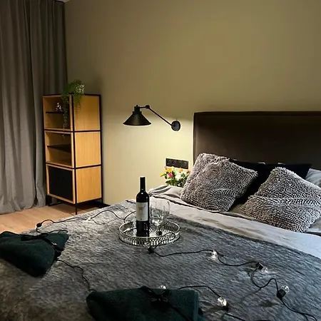 Cozy In Front Of Manufaktura Apartment *